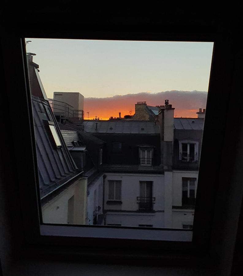 Chambre D'Hotes Confort Et Charme Paris 9Eme Buitenkant foto